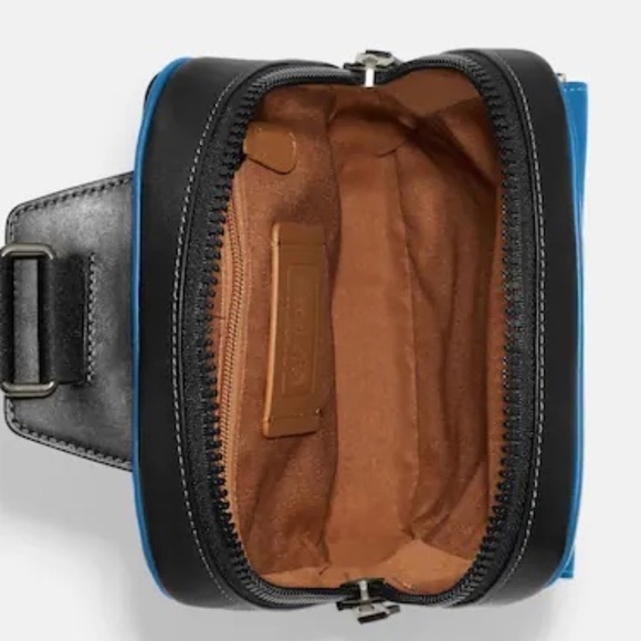 COACH Track Pack, Signature Canvas, NWT - Picture 7 of 11